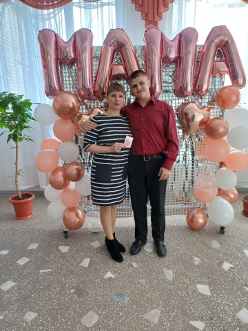 День матери